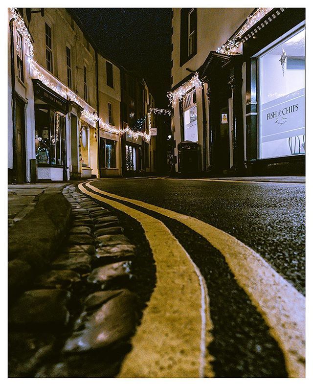 Our Cobbled Streets...
The best fish and chips in Ulverston, it’s official! 
jwmarrsphotography.co.uk
▫️▫️▫️▫️▫️▫️▫️▫️▫️▫️▫️▫️▫️
#fromlakelandwithlove #ulverston #igerscumbria #lakedistrict #country_features #uk_greatshots #uk_shooters #capturingbritain … ift.tt/2PtSj2Z
