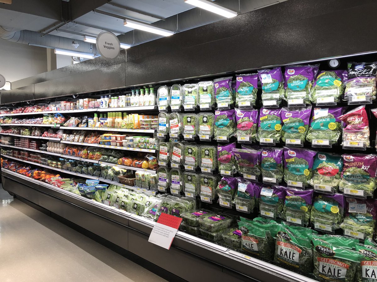 TargetMonty's tweet image. Wicker Park Target ready for Q4 food domination #zerosteritechviolations #wickerpark #jeansforever