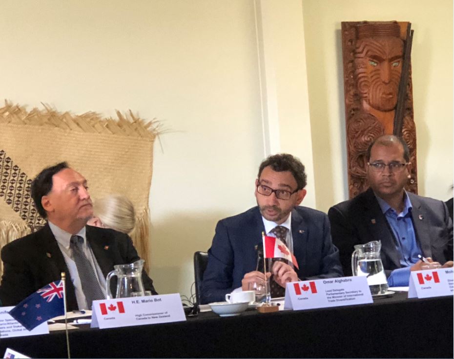 CanadaTrade's tweet photo. In collaboration with #CPTPP partners from New Zealand 🇳🇿, Australia 🇦🇺 & Chile 🇨🇱, at the Government #IndigenousBiz summit, Canada committed to advancing Indigenous economic development & trade dialogues. Learn more: https://t.co/zl0wwtAfqO #TimeToDiversify #12DaysofTrade https://t.co/eEZG6GAKX5