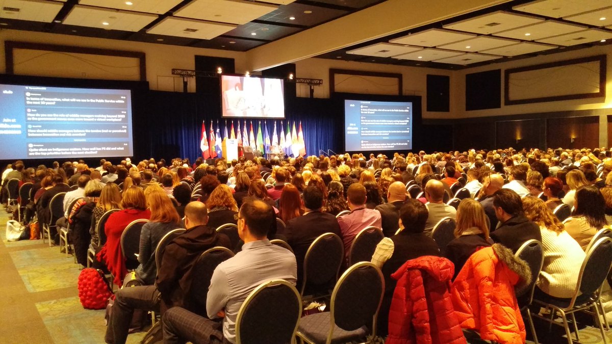 HugoDesgentBarb's tweet photo. If you are over 50, you should be mentoring. If you are over 55, you should be mentoring ALOT @Clerk_GC #MEG2018 https://t.co/cY8UfTfTmk