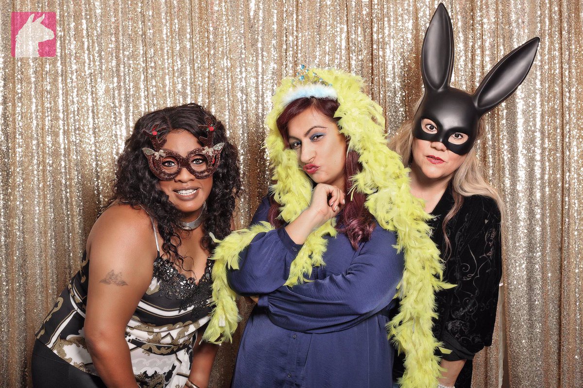 llamabooth's tweet photo. There is nothing better than celebrating 🥳 the holidays 🎄with the crew at #LACounty #DPSS. Big shoutout to DPSS Norwalk for putting together an 👌🏻amazing #HolidayParty at #stevensteakhouse in #Commerce. Good music 💃🏻🕺🏻, good food 😋, and good times 🥂💅🏻📸🤪 with #llamabooth. https://t.co/b3djUUDlVe