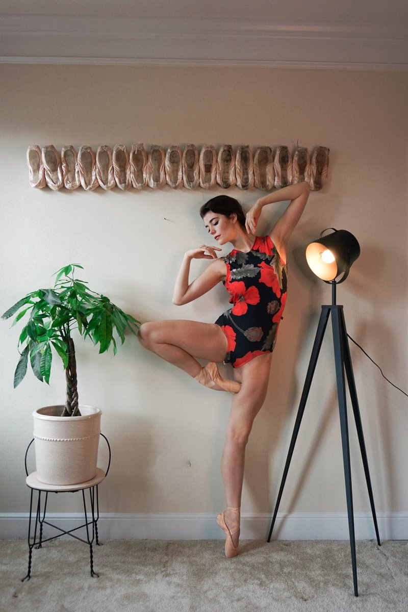 Love, love, love this lamp. And guess what? This lamp, as well as all other @Versanora and Teamson products are 20% off until December 14th with my code : TeamsonTBB20 !!
Check it out: bit.ly/TeamsonTBB-Ver…

#Versanora #VersanoraNY #GoGiftYourself#TeamTeamson #MakeYourMark #ad