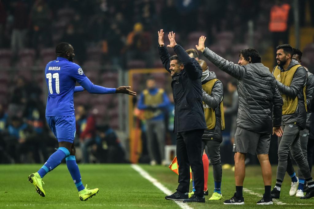 CRÓNICA: @FCPorto fecha fase de grupos da #UCL em grande!
👉 http://spr.ly/6018EHLSA