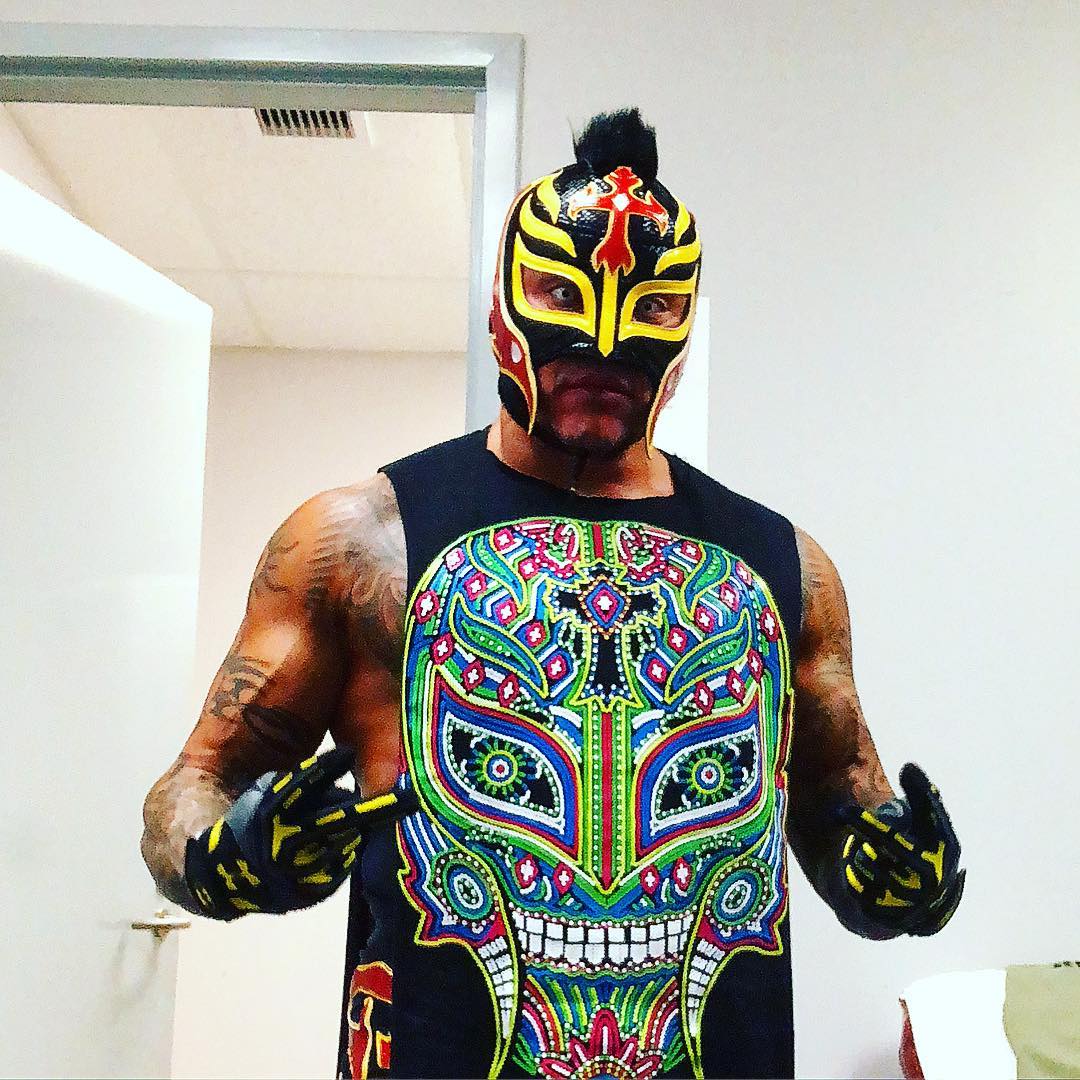 Happy Birthday to SmackDown Live star Rey Mysterio who turns 44 today! 