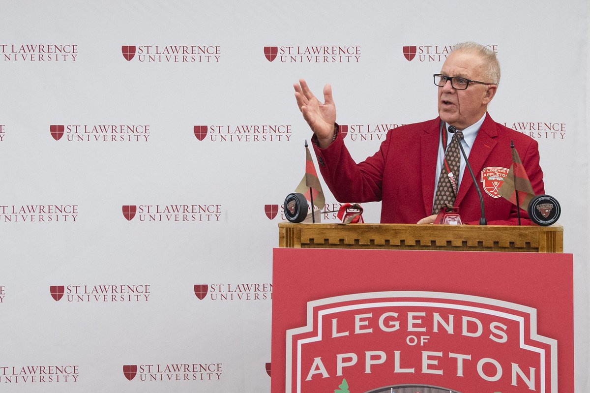SkatingSaints's tweet photo. We're still thinking about Friday night - the Legends, the alumni &amp; fan support... THE WIN 🚨

Thank you to all who made it happen and congratulations again to Coach Flanagan and Coach McShane! #SLUHockey #LegendsofAppleton @SLUhockeyAlumni #herewegoSAINTS #stlawrenceu https://t.co/SU6CNpMZ1V