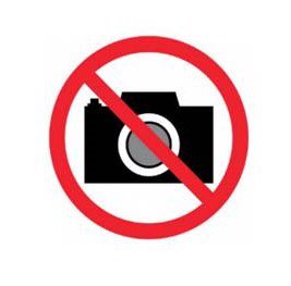 #Strasbourg Par respect pour les victimes et leurs proches, évitez de partager toute vidéo ou photo montrant le tireur et/ou des victimes.
Merci de votre collaboration.
