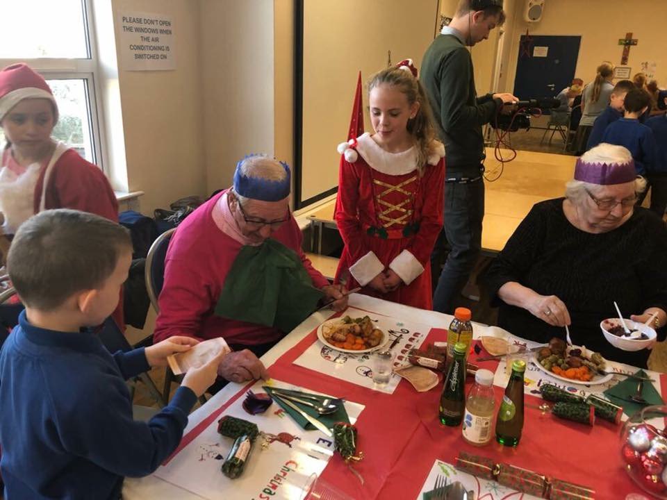 After the success of last year,  we will hold our Community Christmas Lunch on Monday 17th Dec. If you know someone who would enjoy an afternoon of company, entertainment and a Christmas lunch please let us know. We still have a few spaces! 
01142 313956
