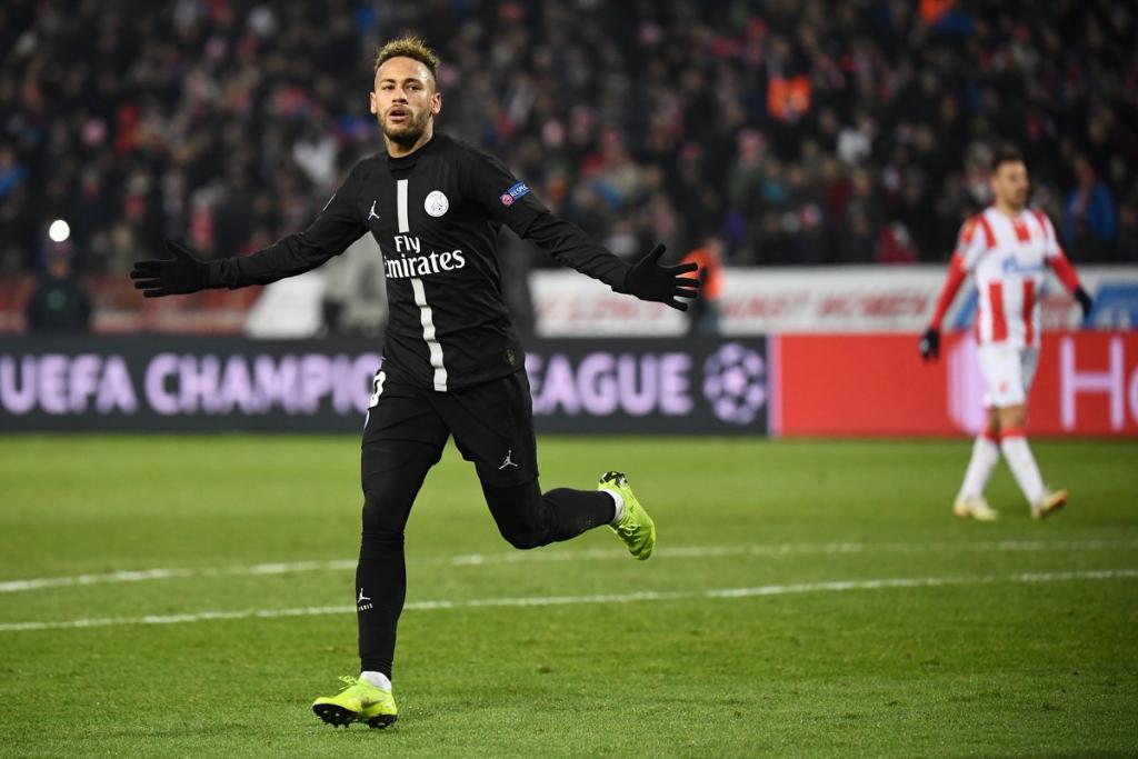 🇧🇷 Números de @neymarjr por @PSGbrasil e @CBF_Futebol em 2018:
⚽️3⃣3⃣
👕4⃣1⃣
#UCL
