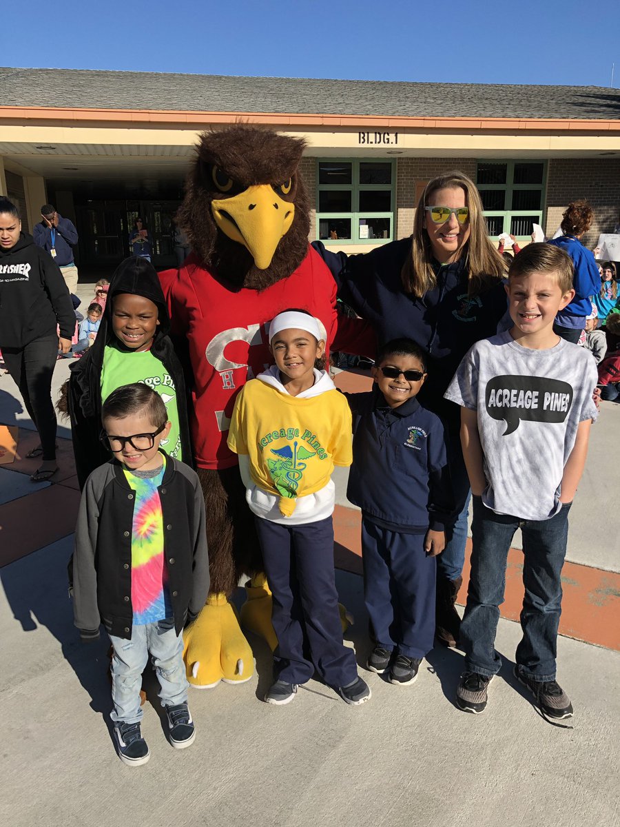 Acreage Pines tweet media