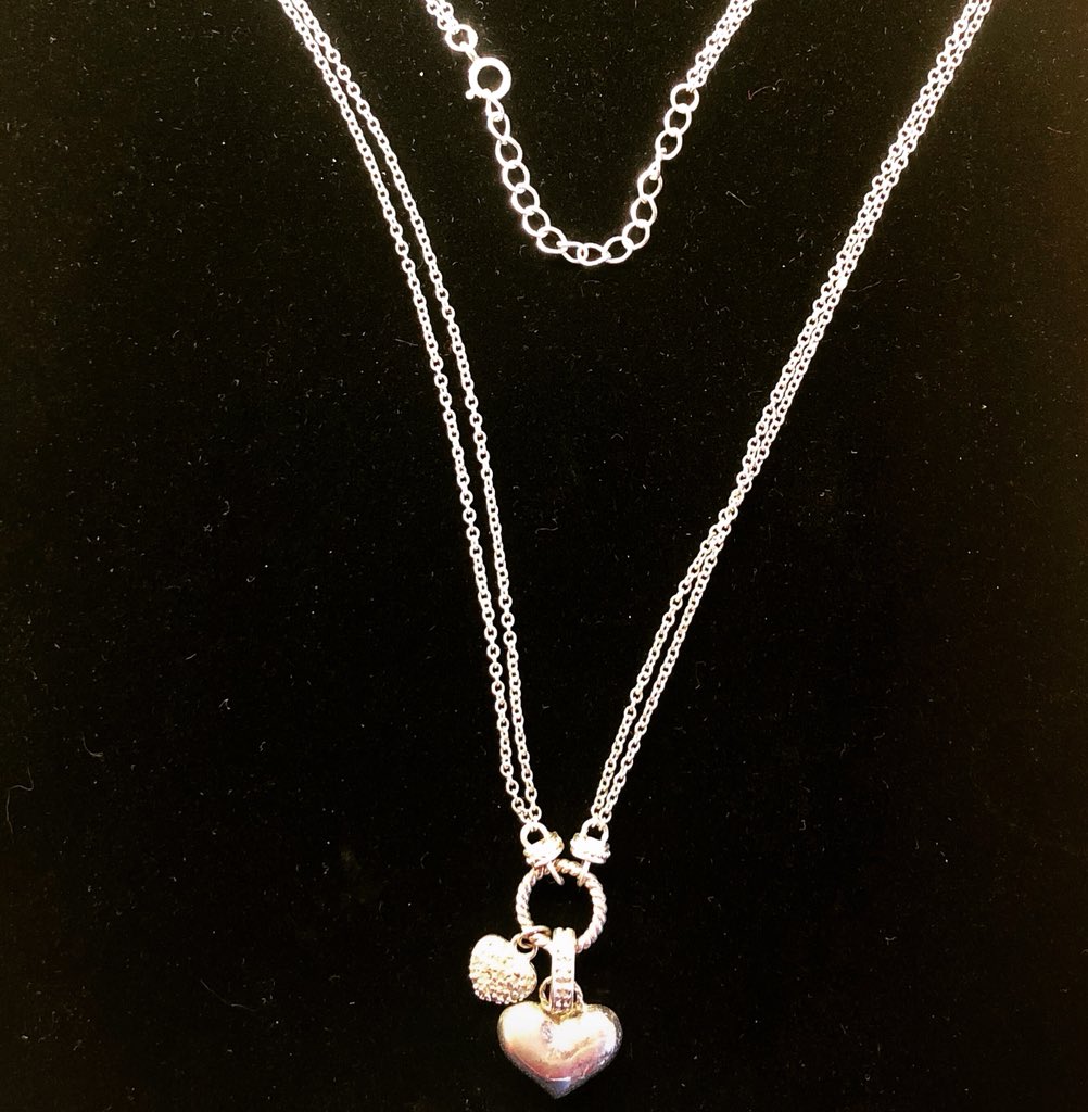 resalechick's tweet photo. #sterling #sterlingsilver #galvestonislandpreciousmetals #jewelryaddict #webuygold #webuysilver #foracauseresale #thrifting #christmaspresents #giftideas #silverjewelry #galvestontexas #resaleshop #galvestonthriftstore #thriftstorefinds #inexpensivejewelry #greatbargains #unisex https://t.co/7m4O8YGMI3