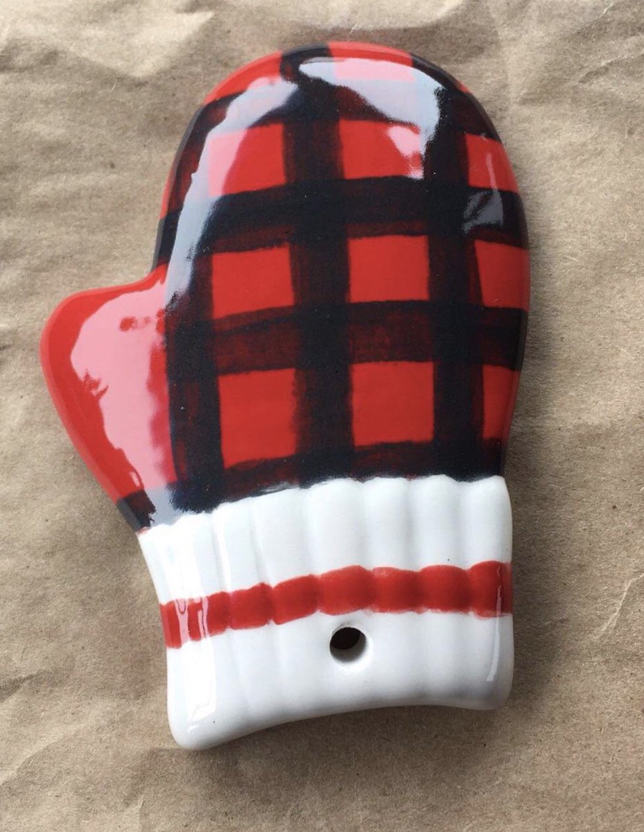 Hotpotstudio's tweet photo. Well done Heather!  Love when customers send us pics of their favourite pieces from @Hotpotstudio 
Drop in the week for 20% off ALL tree ornaments!
#paintapieceofyourimagination 
#paintapieceofchristmas 
#hotpotstudio #reddeer https://t.co/Mp6W0W7uqY