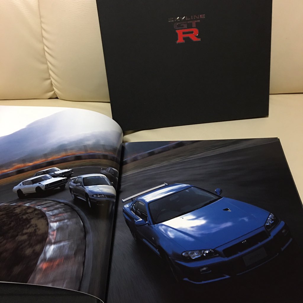 Nissan Nismo R32 日産 スカイライン R34 Gt R 成約記念品 歴代gt Rオフィシャル写真集