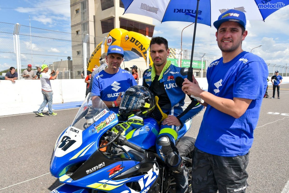 FuelUniverseTV's tweet photo. Matías Pérez: entre el cerebro y la pasión || https://t.co/rstU465dQL ||
#TeamSuzukiCenter #SuzukiMotosArgentina #SBKArgentino #FEBOM https://t.co/1LFsUprL1K
