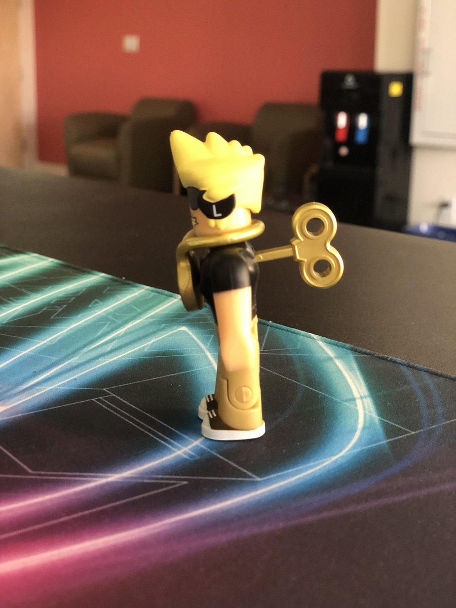 Abstractalex On Twitter The Abstractalex Minifig Came In The Mail Thanks Roblox I Love How The Clock Is Squished Just Like Ingame Roblox Https T Co Gvgpbu8hid - abstractalex roblox toy