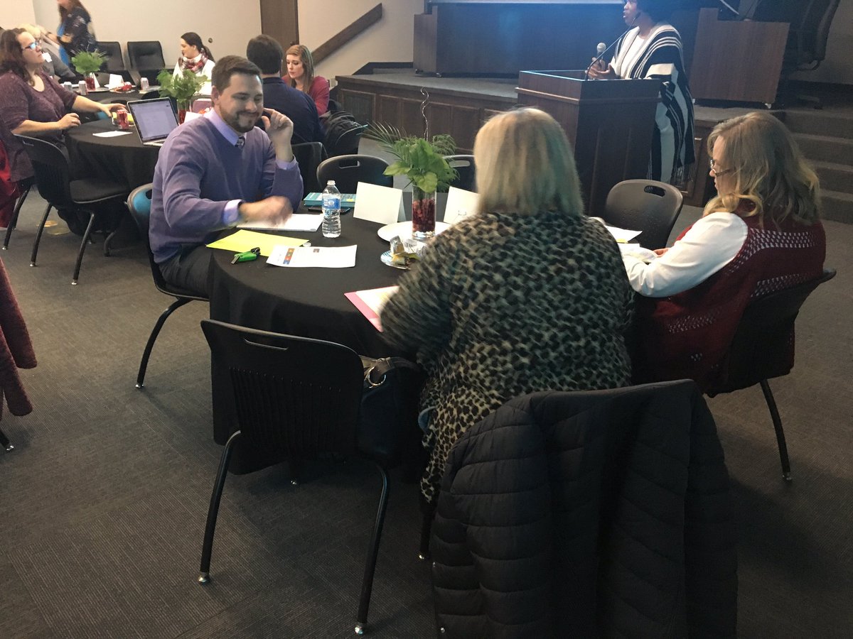 MartinMahan's tweet photo. Aspiring Leader’ Institute Session #4 #beingachaneagent and #accelerateyourlearning #fsps #leadership https://t.co/qEXA6M5B79