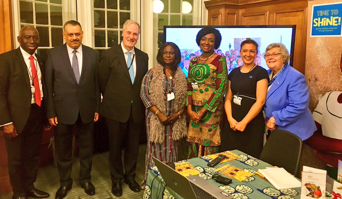 BatesMichaelW's tweet photo. Delighted to attend @CFCCouncil event to learn about the inspirational work of @AfriKids #time2shine #ukaidmatch @DFID_UK appeal @UKHouseofLords with the amazing @BaronessChalker https://t.co/AUySi5yIay