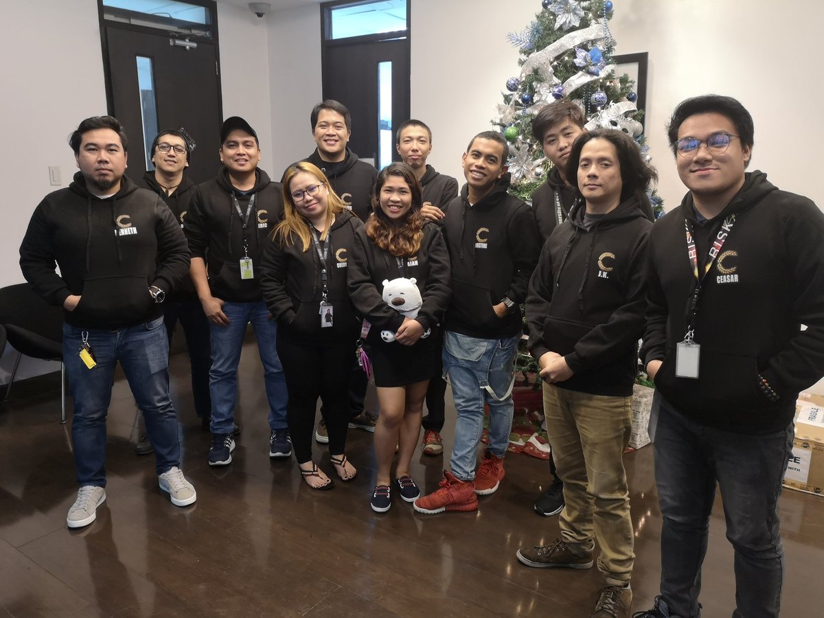 czarecastickidd's tweet image. Team C all the way! #TeamChampion #TeamJacket