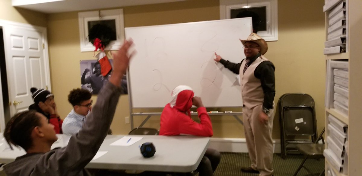 ChrisSmotivates's tweet photo. I had a great time presenting to the youth attending Boys Hope Girls Hope tonight on the 7 Secrets To Surviving College. This "Jordan" segment always have the kids cracking up! Lets keep the momentum going! 99,735 students left to go! 🤠🤠🤠

#ReachToTeachNational https://t.co/eahFK2h7sD
