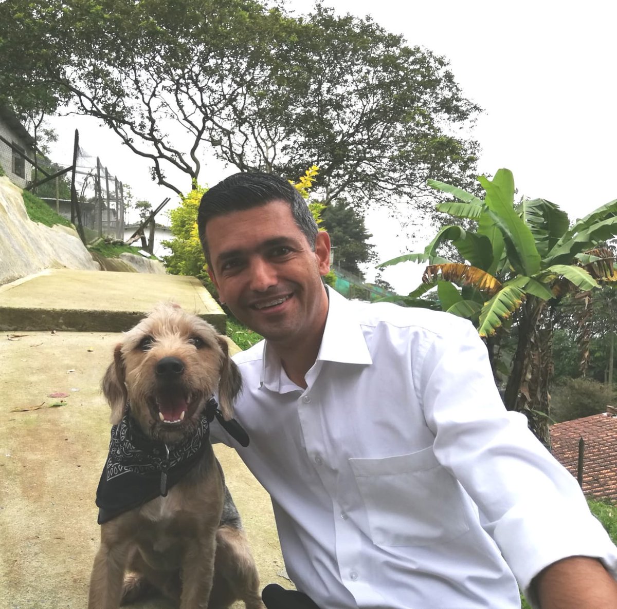 braulioEMarquez's tweet image. Esta tarde visité a los amigos de Hogar Amigo Fiel, en el municipio de Envigado.

El bienestar animal requiere de todo el compromiso social y político, por lo que también hará parte de mi programa de gobierno.

#AntioquiaUnPropósitoParaTodos 
#AsambleaDepartamentaldeAntioquia