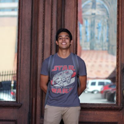 Bookreports_FGC's tweet photo. #NewProfilePic https://t.co/Ect0p6kstb