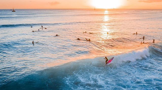 livehayn's tweet photo. Moments in paradise π
ππ»ββοΈ: @johnny_the_ripper πΈ: @tommypierucki
#walklightly #colorsofhawaii #hayn #luckywelivehawaii https://t.co/uRy4EM42Zj https://t.co/fCTdFRItnC