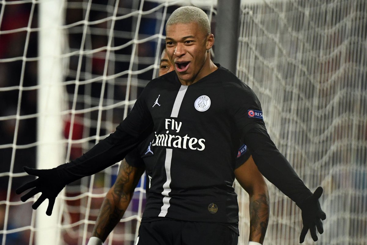 scoutedftbl's tweet photo. Kylian Mbappé x UEFA Champions League:

• 1,715 minutes
• 23 appearances
• 20 starts
• 20 direct goal involvements

In the most competitive club competition in the world, he is involved in a goal on average every 86 minutes. He is incredible. https://t.co/0a8iHRqSlZ