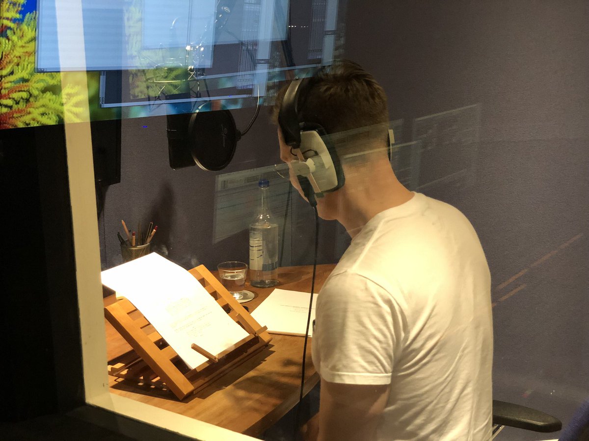 DirkHispano's tweet photo. Queridos #Dirktectives el tuit de @ArvD me tiene mal, NOS TIENE MAL.
¿Tendremos audio historias ?

😱😱😱

#SaveDirkGently
#DirkGentlyIsntOver #DirkGently https://t.co/pLlOMS3ttE