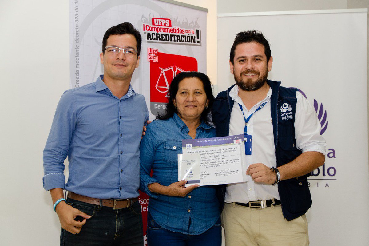 aldenino1980's tweet photo. #DeclaracionUniversalDDHH @DefensoriaCol @jorgealbertovil #EscuelaDeDDHHIvánVillamizarLuciani
Cierre diplomado DDHH: Retos Regionales, gracias @UFPSCUCUTA @UFPSderecho
Lecturatón declaración universal de los DDHH.
Celebración #10deDiciembre
#NorteDeSantander https://t.co/YZlXrDWD8y