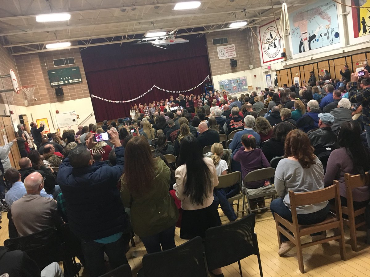 FMBschool's tweet photo. It is a full house at the FMB winter concert! https://t.co/nOpmo0E5zL