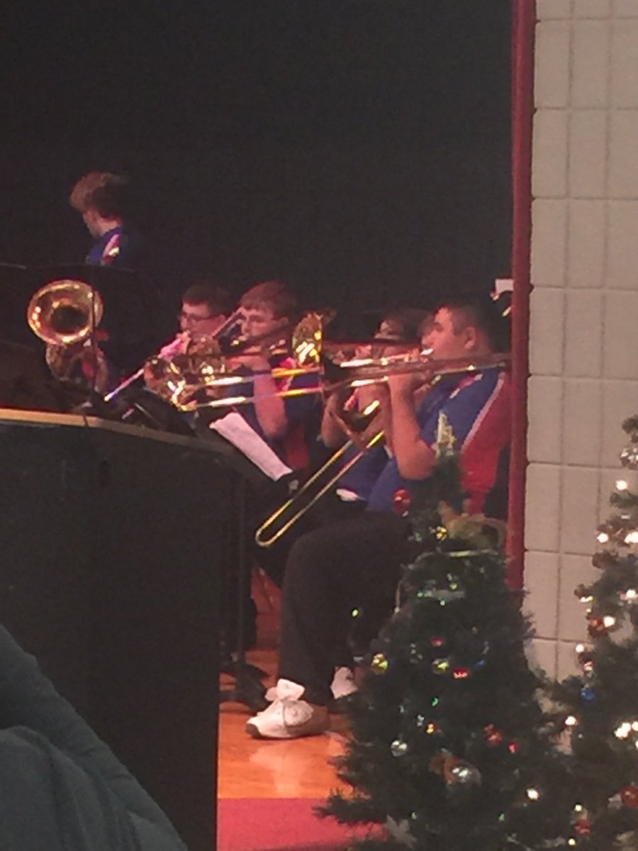 work2inspire's tweet photo. @lhsdmustangs - Great job band and big thanks to Mr. Miller and Mrs. Trump for a great concert! #lhsd #band https://t.co/ZequuFYRDt