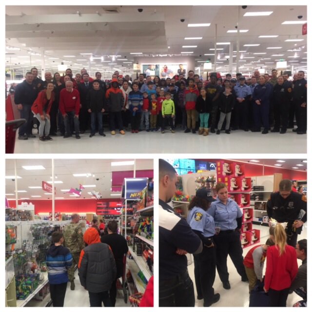 y_moritz's tweet photo. Hero’s and Helper’s at T-1948! Thank you to the Army, Coast Guard, Suffolk County Police Department 6th precinct, and T1191/T3318. @samlanders22 @JaclynBrehm @murray_steve23 @rlomtg12 @jmattera78 @ThomasSzabo3 @adam_rosset @Klaus30wood https://t.co/g8Ph9j968x