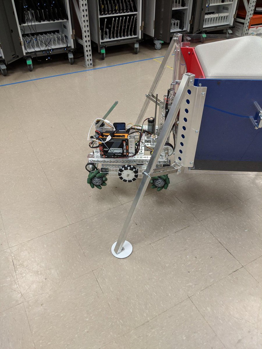 GHS_IT_CS's tweet photo. Another successful evening for Robotics. We have attached to the lunar modular and lifted over 4inches @FTC_Indiana @GoshenSchools @IndianaFIRST https://t.co/FNn10s74BR