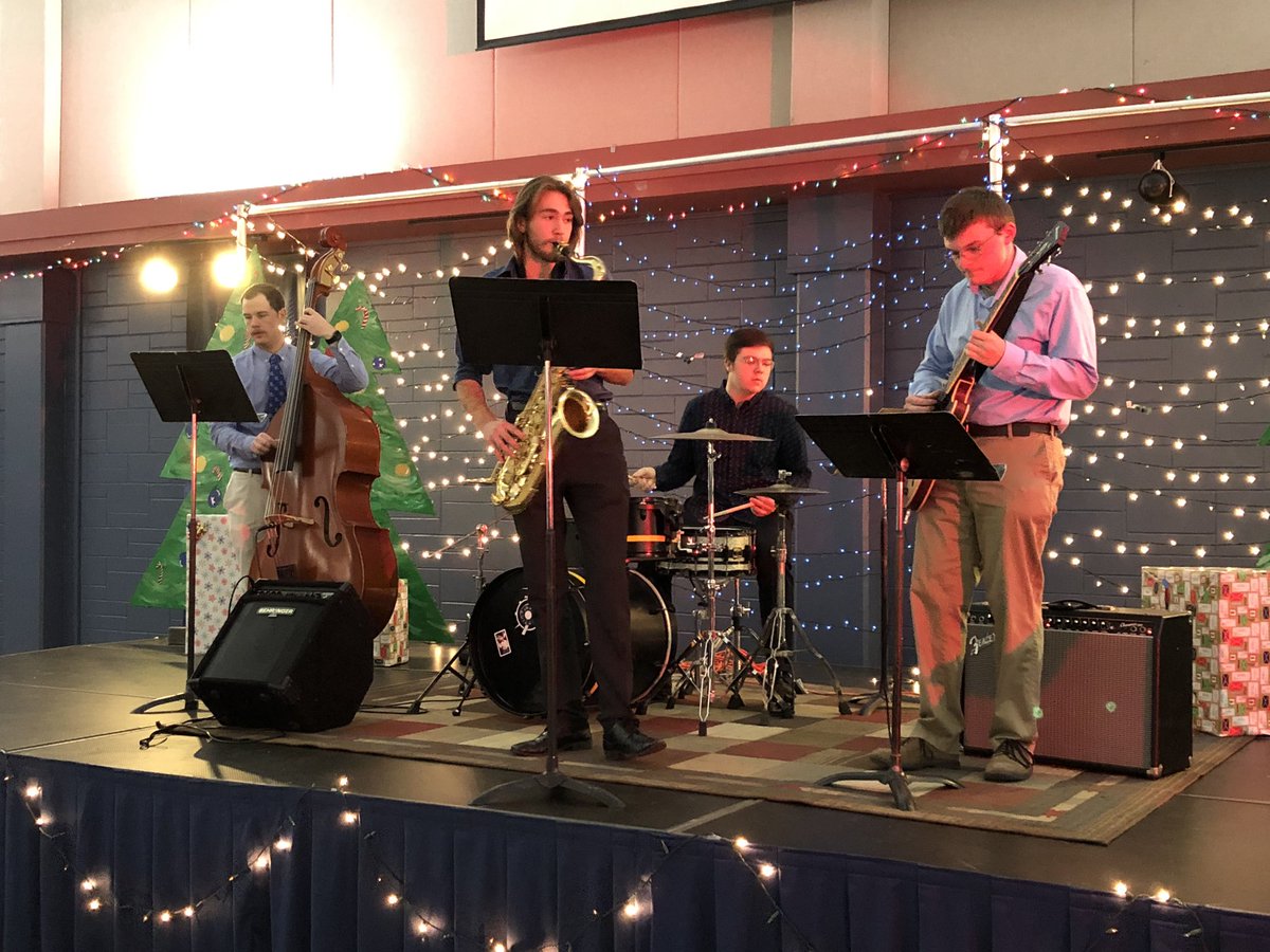 LATechJazz's tweet photo. A little jazz for Tech the Halls in the student center! @LATechMusic @LATechCOLA https://t.co/TQ0S6UfvvY