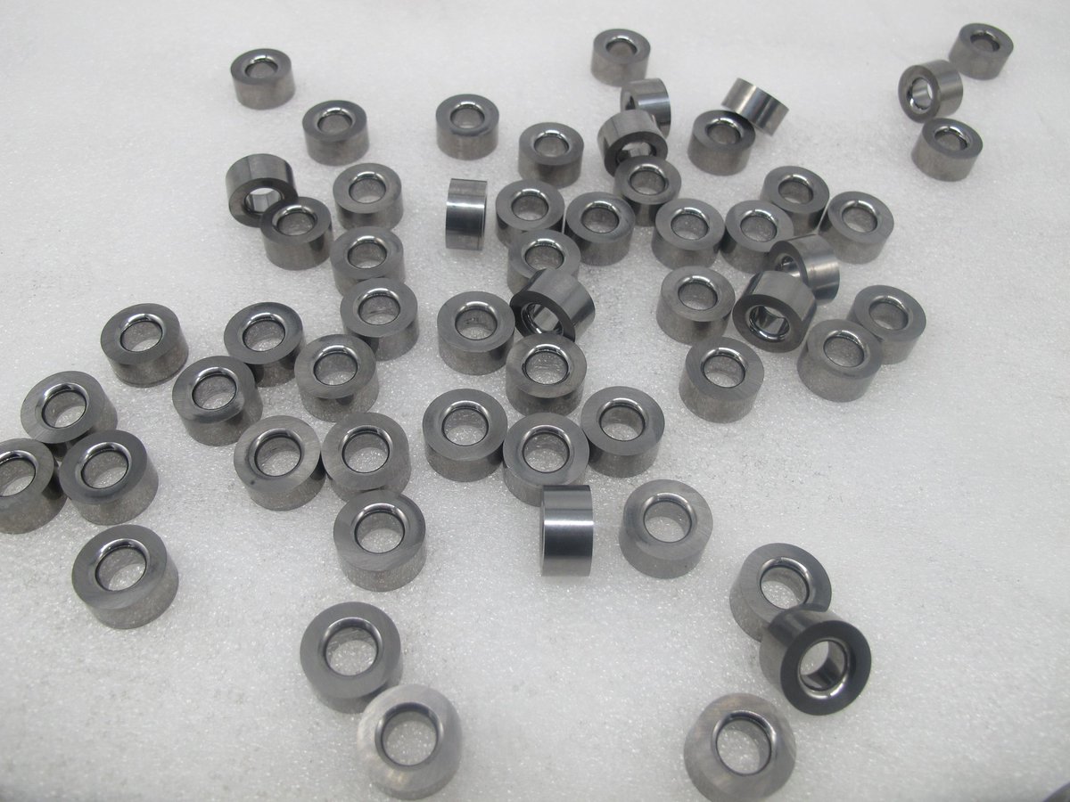 Tungsten carbide wire guide dies

wechat:UKO17773314171
whatsapp:+86 17773314171
email:ukosummer@gmail.com