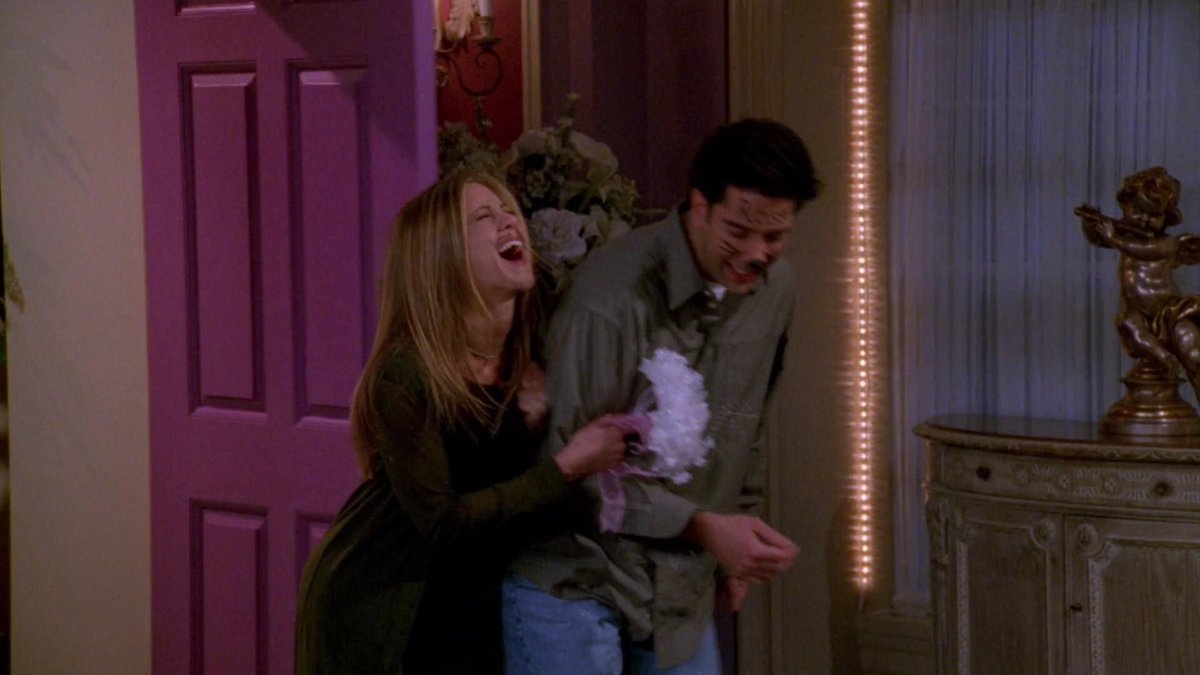 insidefriends's tweet image. 