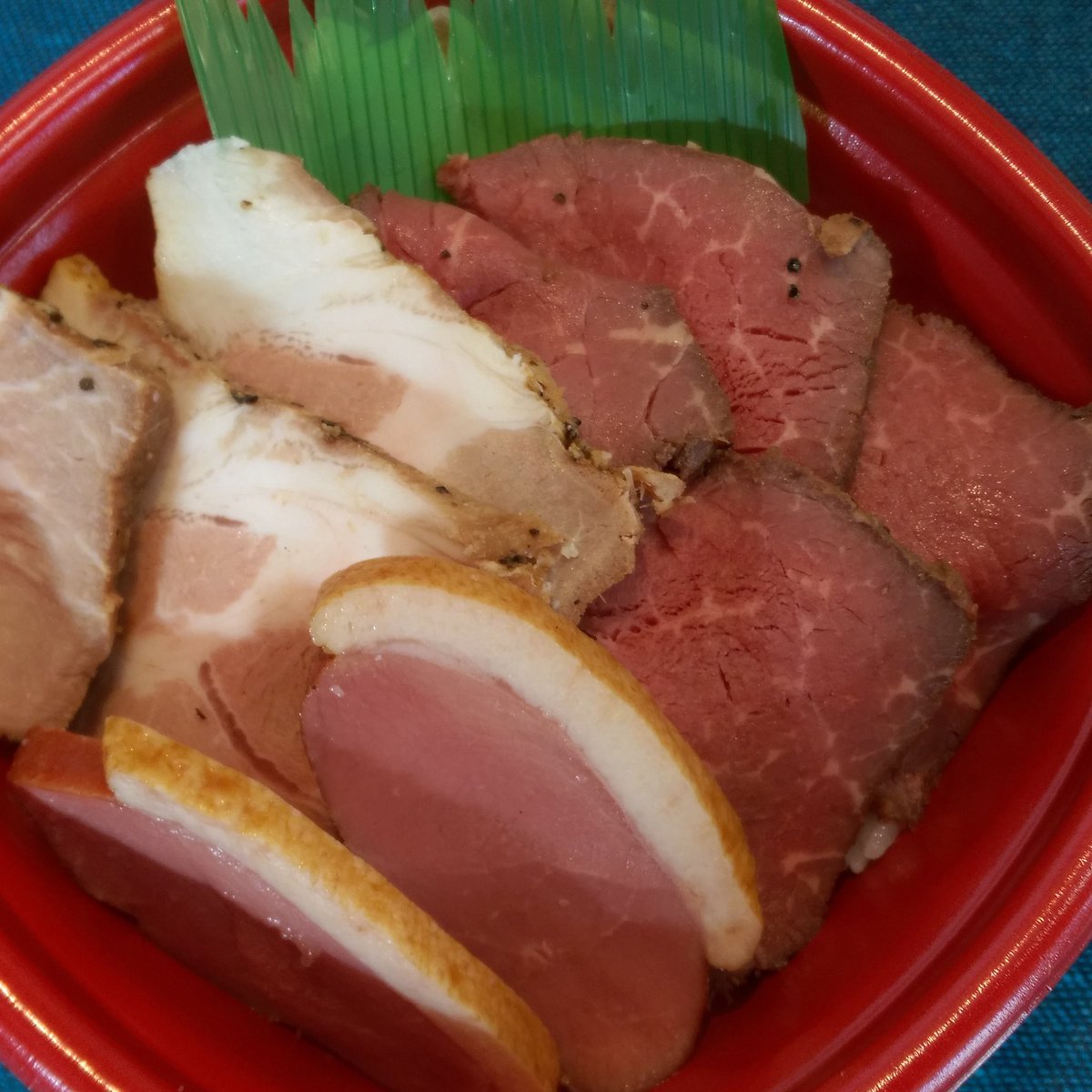 丼丸田県神社前店 大鮮丼丸 おはようございます いよいよ冬本番 今日の日替り ローストポーク ローストビーフ 合鴨 そう お肉尽くしです ご来店お待ちしております 海鮮丼 名古屋経済大学 犬山南校 小牧市 田県神社 小牧工業 大鮮丼丸 田縣 丼丸田県神社前店 大鮮丼丸 おはようございます いよいよ冬本番 今日の日替り ローストポーク ローストビーフ 合鴨 そう お肉尽くしです ご来店お待ちしております 海鮮丼 名古屋経済大学 犬山南校 小牧市 田県神社 小牧工業 大鮮丼丸 田縣