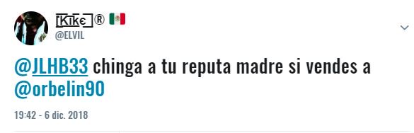 ELVIL's tweet photo. @JLHB33 ¿Y si te largas de @Chivas? ¡Sería el mejor regalo de Navidad! @jorgevergara ¿Y si despides a @JLHB33 por ser mercenario del futbol y el principal culpable de tanto mal hacia mi Rebaño Sagrado? ¡Es el deseo de la Nación Rojiblanca! ...por cierto @JLHB33, te lo recuerdo: https://t.co/RXWKF5GQmt