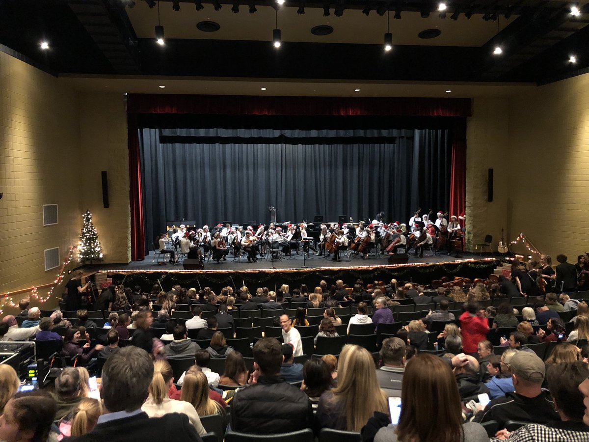 CastleRock_MS's tweet photo. Winter Orchestra concert! ♥️❄️#proudprincipal https://t.co/Q2vLa6KQEp