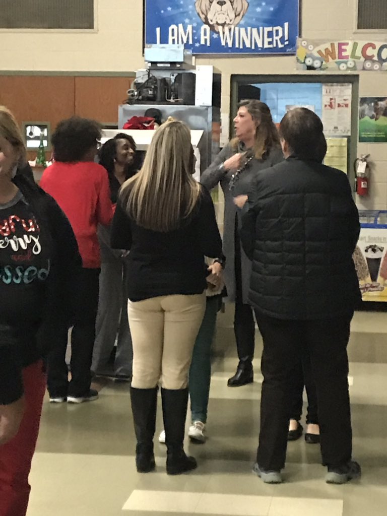 Blpustejovsky's tweet photo. Dr. Kliemann presenting, Rethinking Misbehavior: A proactive approach to shaping behavior for positive outcomes. Staff engaged in a fun emotional trigger activity. #arlingtonsped #inclusionforall #behaviorbasics https://t.co/uG8YzDVKyA