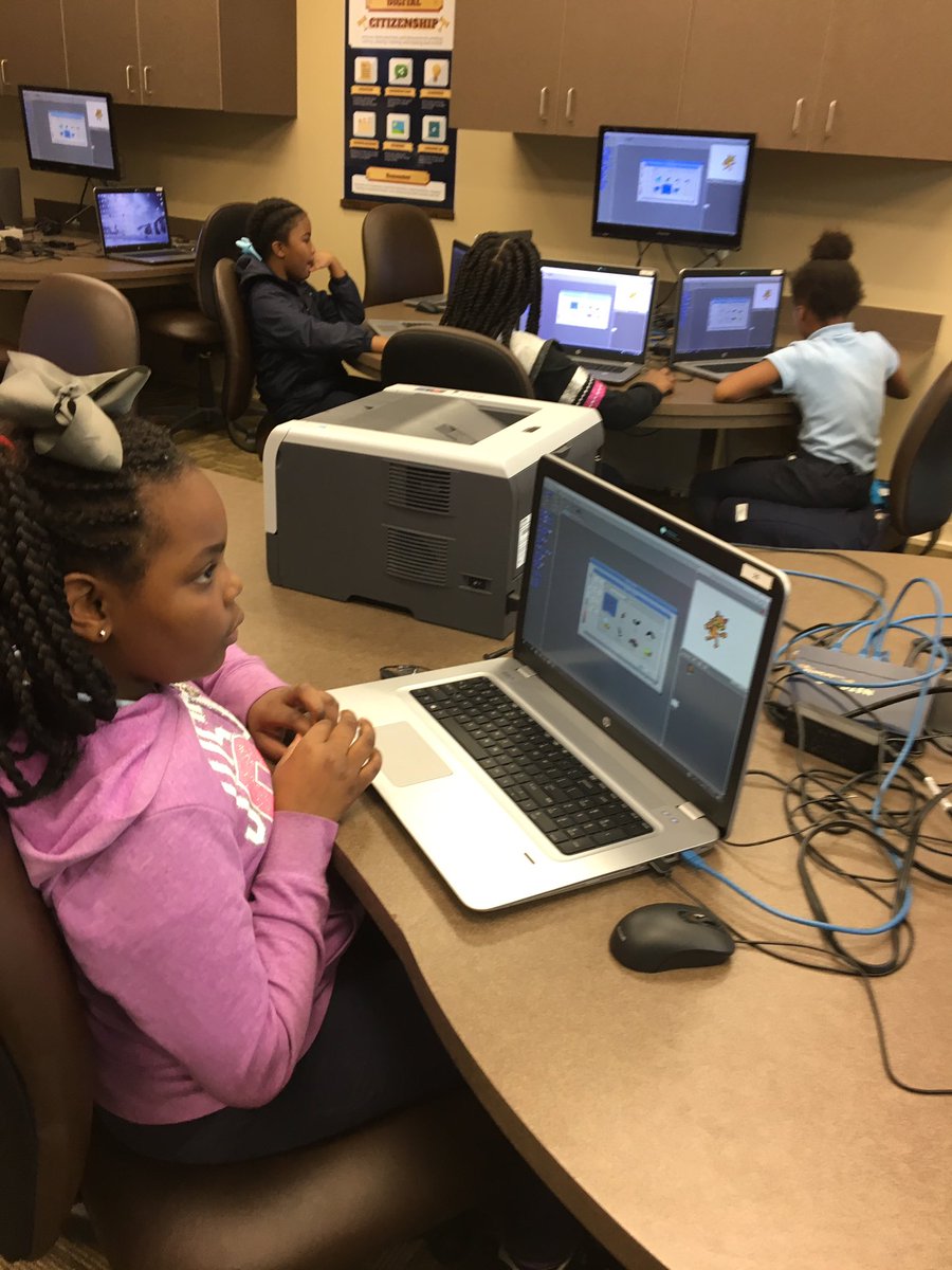 USA “CFITS” coding class Mrs. King 3rd Grade @GrantPrincipal <a href="/EaglesGrant/">Ella Grant Eagles</a>