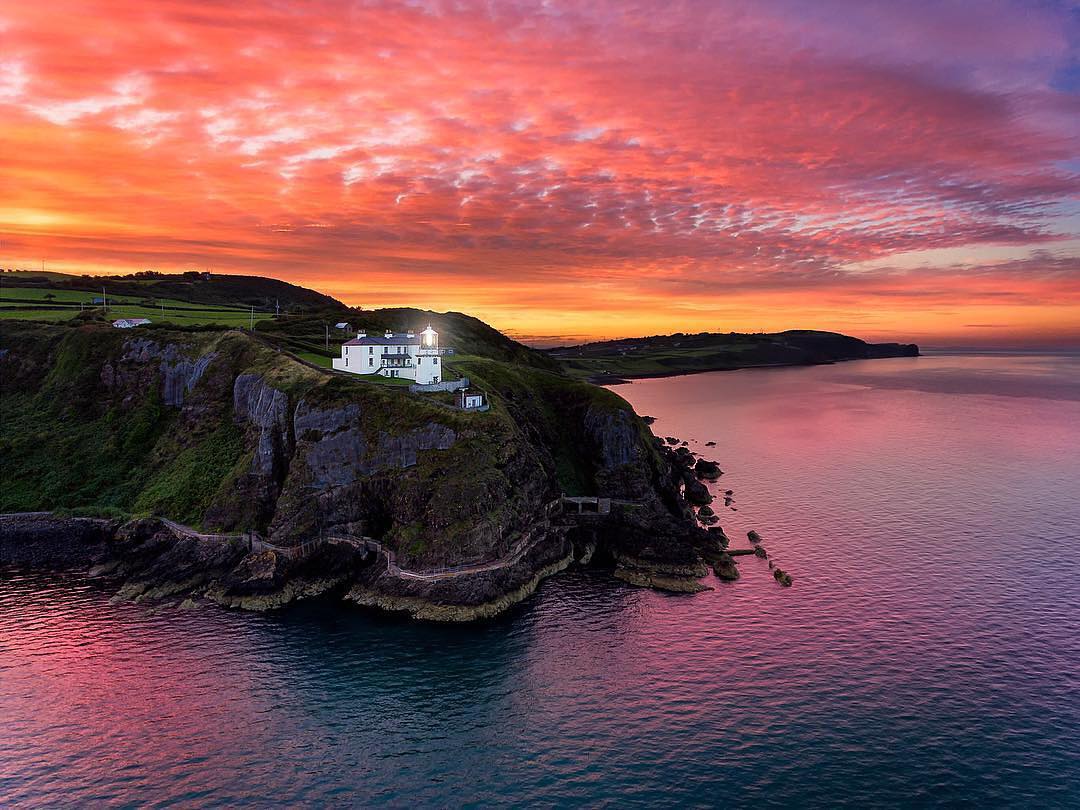 Adelphia_Tours's tweet photo. E' tempo di #inverno e anche tempo dei meravigliosi giochi di luce delle #aurore sui cieli delle contee dell'#Irlanda del Nord!
https://t.co/3S1Kv64dKs

#Dublino #auroreboreali #viaggi @Irlandando @TurismoIrlanda @GoToIrelandGB @IrlandaItaliana https://t.co/XTkMzu8JRQ
