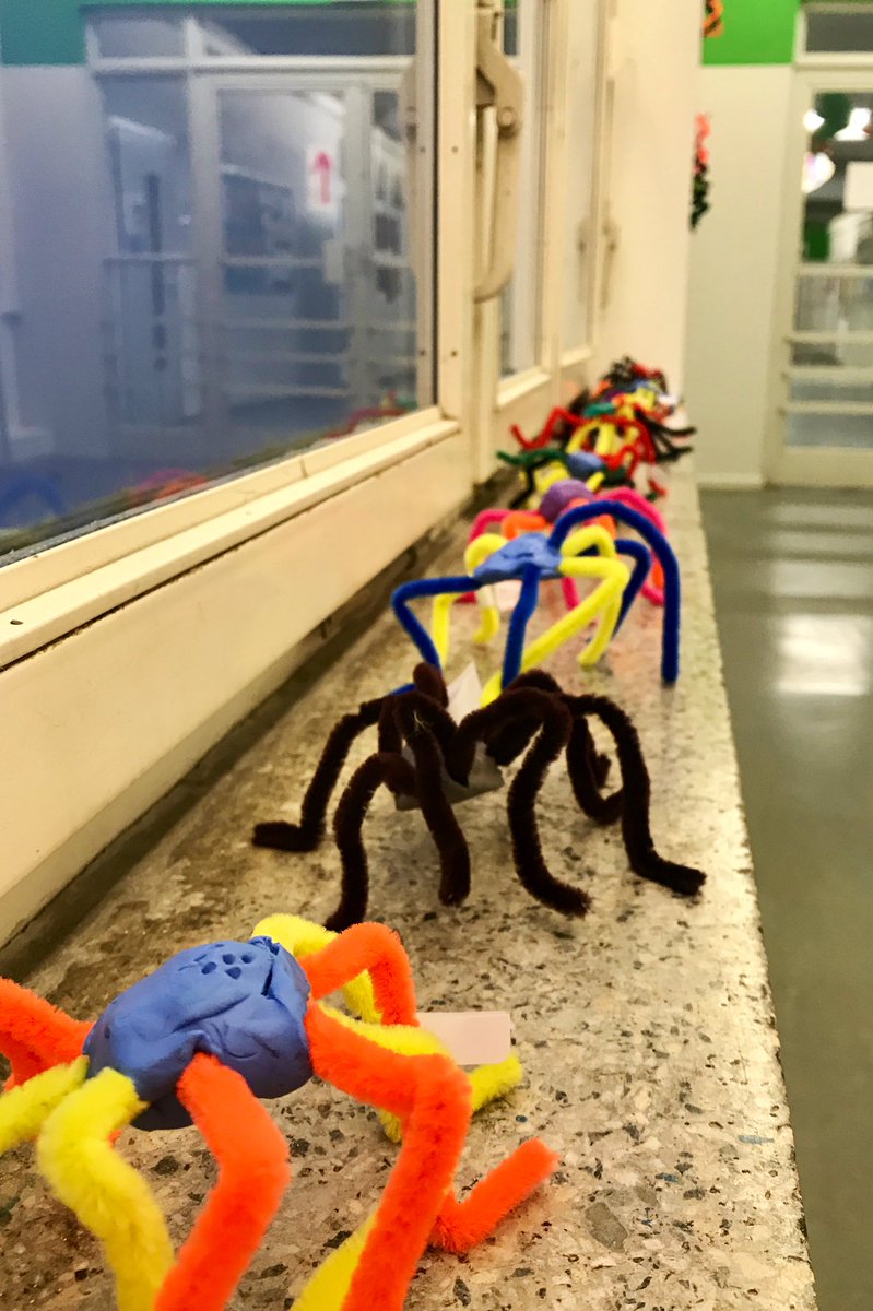 JenOFee's tweet photo. Some unusual sightings created by our #grade2 @BMSPrimary students appearing around the school today for our #BMSCreativeArts show https://t.co/oPlN0kRDuJ https://t.co/FvdaCBNFU3