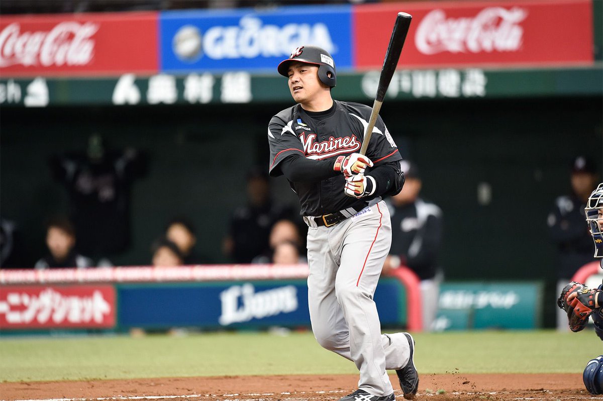 ロッテ井口監督が極秘離婚＆不倫相手の18歳下「元ミス沖縄」と極秘入籍