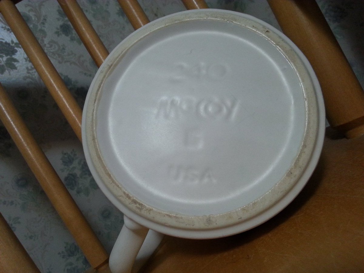 0063db's tweet photo. McCoy Teapot in the 1970's Spice Delight pattern https://t.co/u99S2jGruO #Etsy #CoArtDesigns #SpiceDesign https://t.co/zh3b8IK1jt