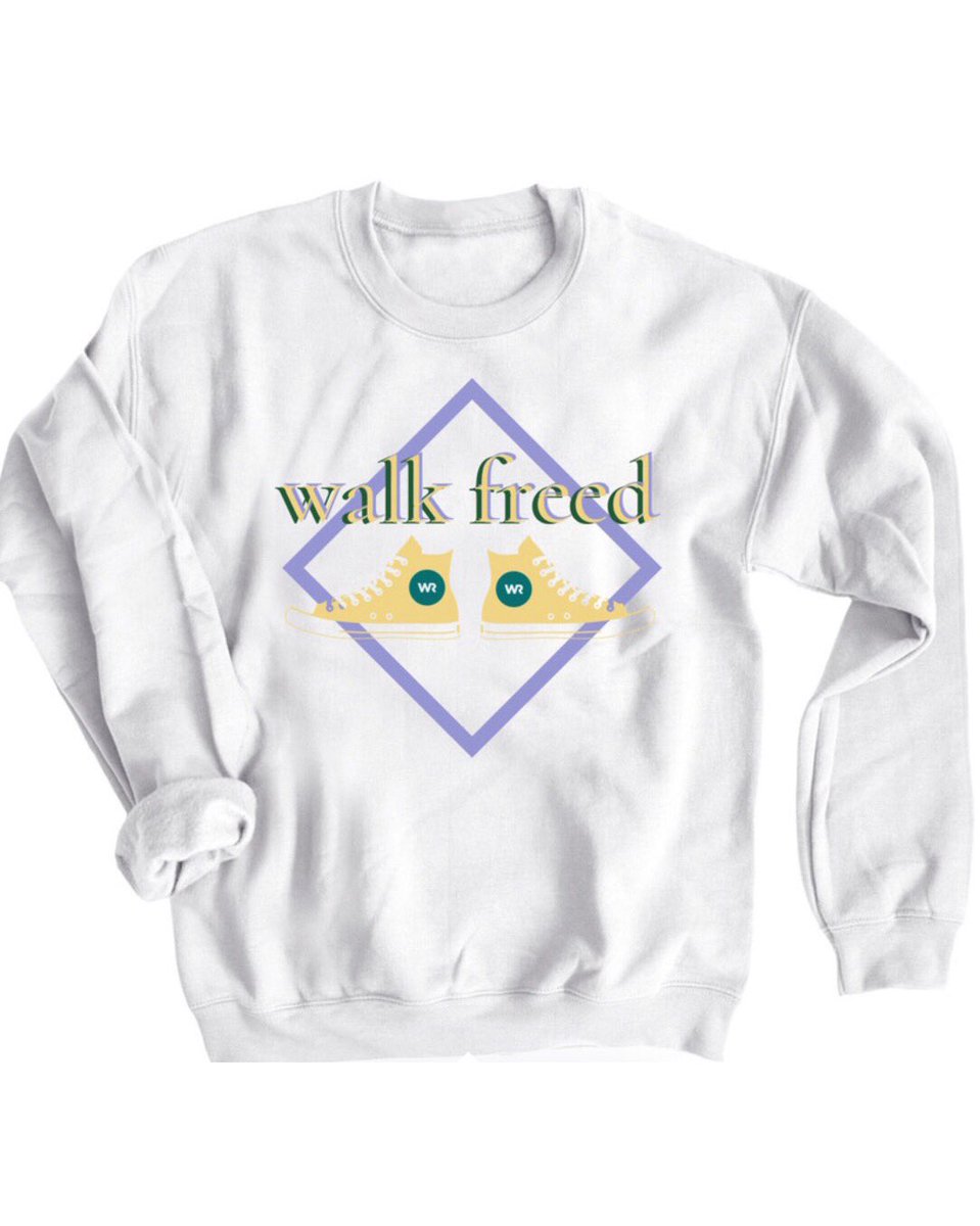 carissalitaylor's tweet photo. just dropped some shirts/hoodies/sweatshirts in support of my 9 month mission trip, the world race!!! freedom comes with knowing Jesus, I wanna take that message around the world. if you want to support me head to https://t.co/t6CBC9kB3t to check it out 🌎 https://t.co/7CJZqsS6oz