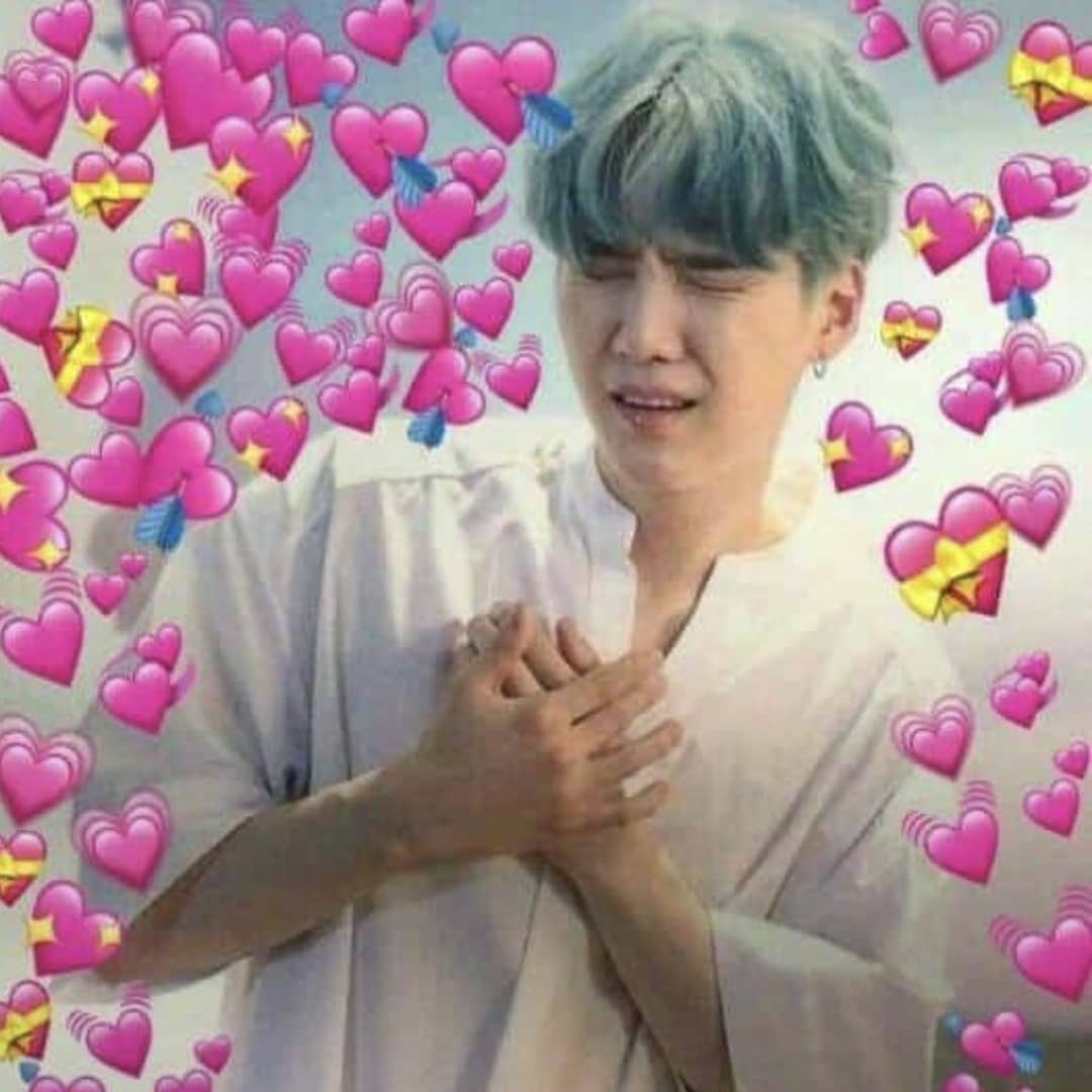 джин бтс сердечко. тэхен саранхэ. сердце чимин bts. бтс в сердечке. чимин сердце.