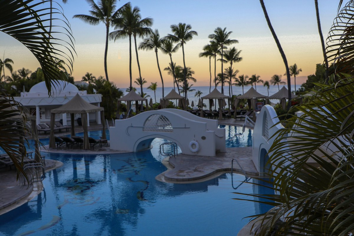 New on the blog, y’all! “Paradise Awaits at the <a href="/FairmontKeaLani/">FairmontKeaLani</a> in #Maui”! ☀️🌴💦 #EatDrinkTravelYall

eatdrinktravelyall.com/paradise-await…