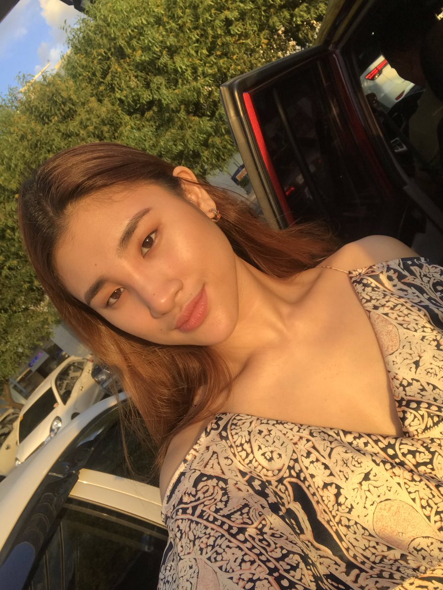 imaramdelacruz's tweet photo. May hepa ako.. hePABEBE 😑 https://t.co/5BHCaSvW5c