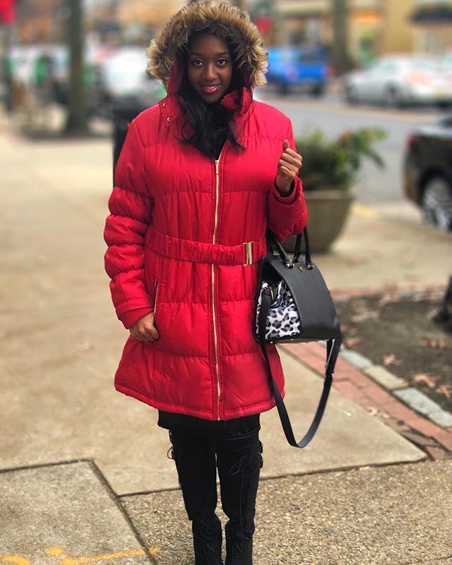 PinkCaboodle's tweet photo. Baby it's cold outside...but you don't have to FREEZE! Here are 6 Cozy Winter Coats to keep you warm these next couple of months... ❄️Link in bio!⠀
.⠀
.⠀
.⠀
#UnitedUnderFashion #PlusModel #PlusSizeModel #VISIBLYPlus #truecurves #PinkCaboodle #winterc… https://t.co/9DIytZfKHs https://t.co/bU5cqOWqzS