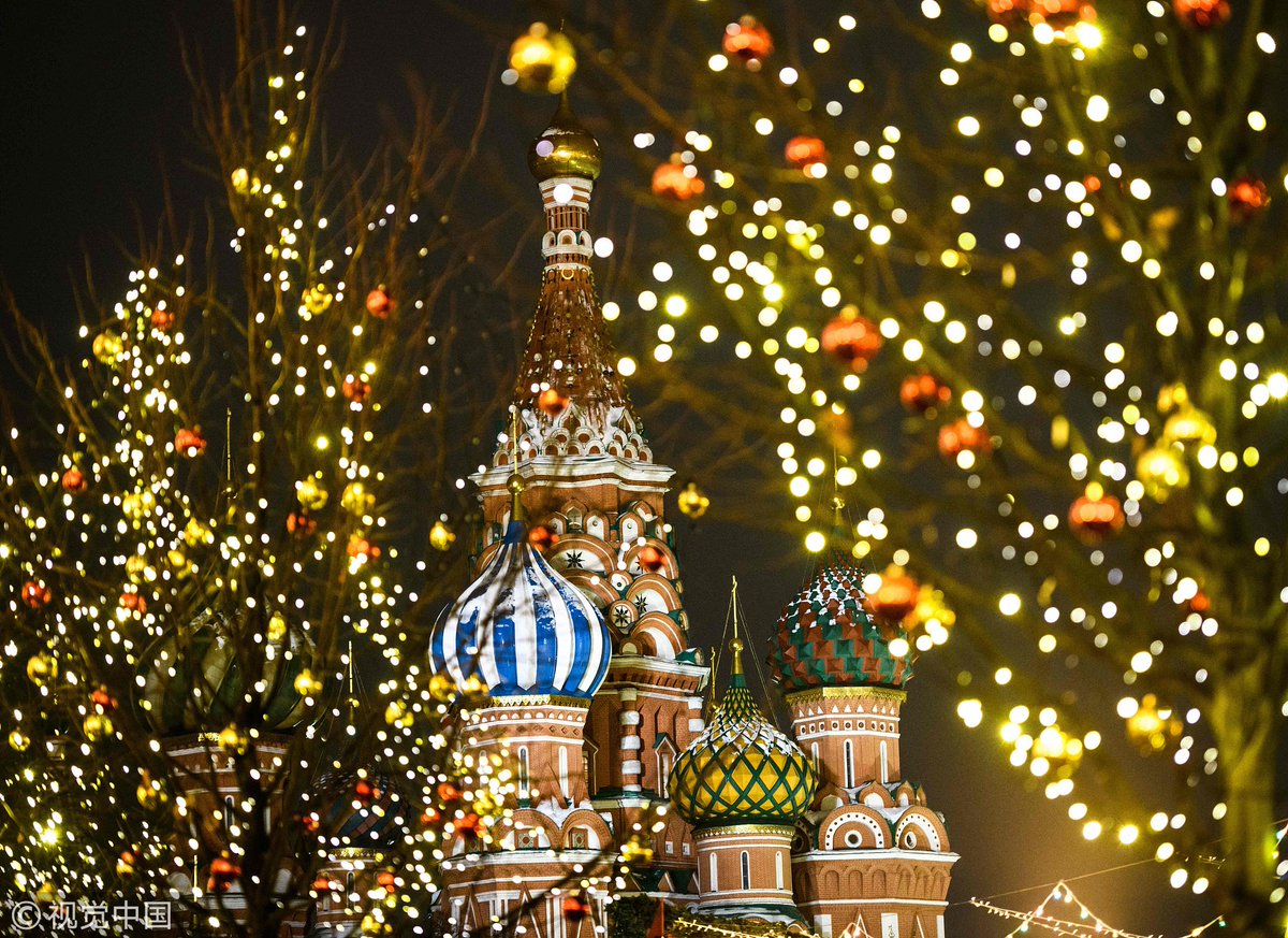 Нового года не будет мир. Новогодняя Москва. Новогодняя красная площадь. Новый год в мире. Новогодние картинки красивые.